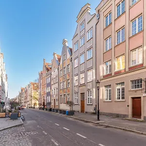 Apartment Ogarna Baltus, Main Old Town By Downtown, Gdansk